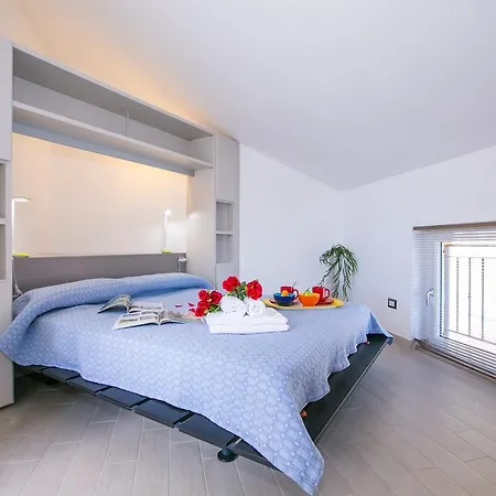 Colonno Penthouse