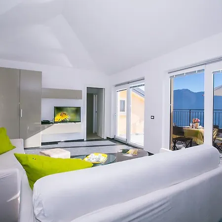 Colonno Penthouse